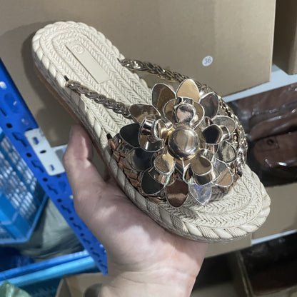Eleganckie Ortopedyczne Sandały z Unikalnym Wzorem