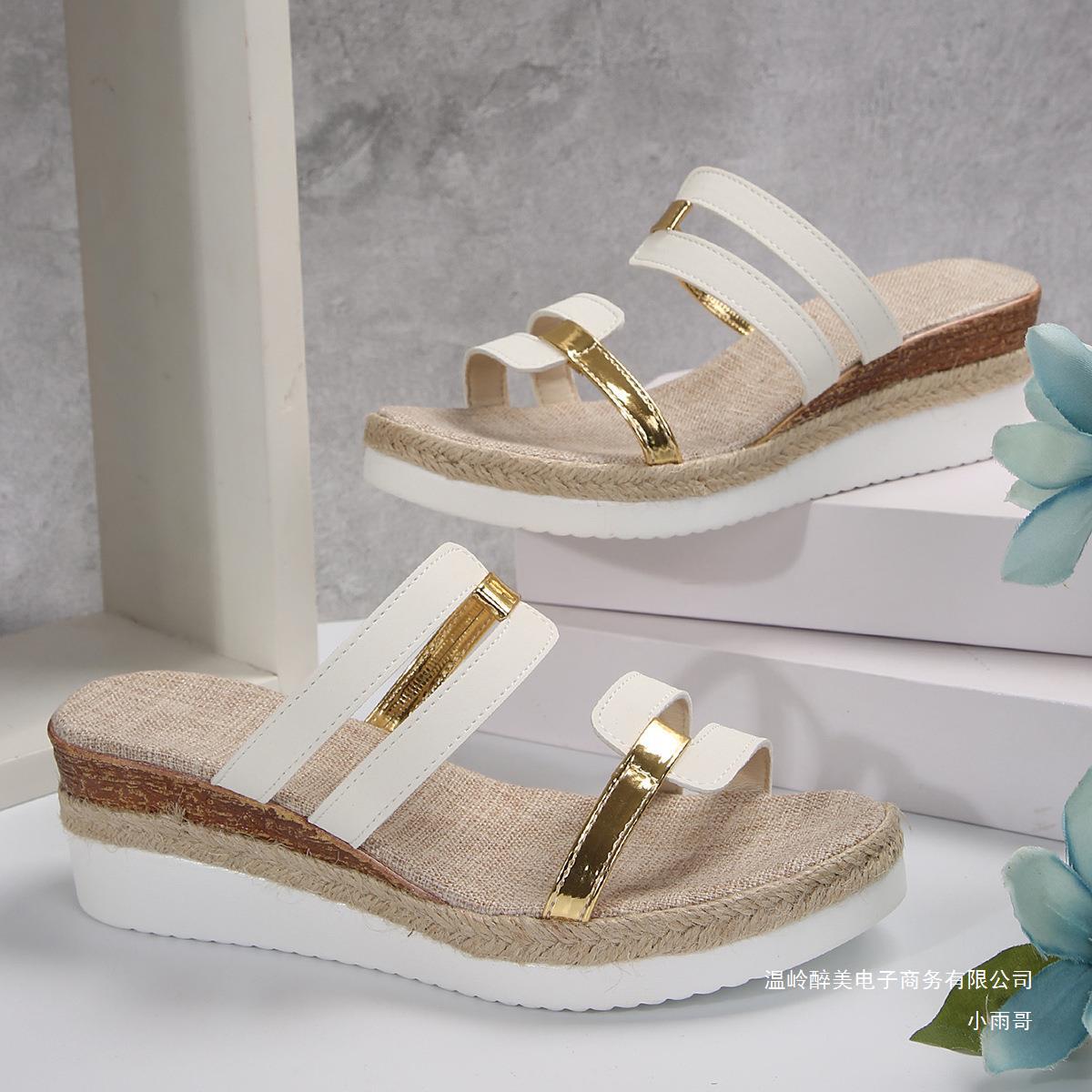 Klasyczne Ortopedyczne Sandały w Ponadczasowym Stylu