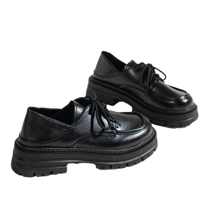 Eleganckie Ortopedyczne Buty z Unikalnym Wzorem