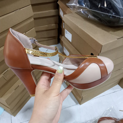 Eleganckie Ortopedyczne Buty z Unikalnym Wzorem