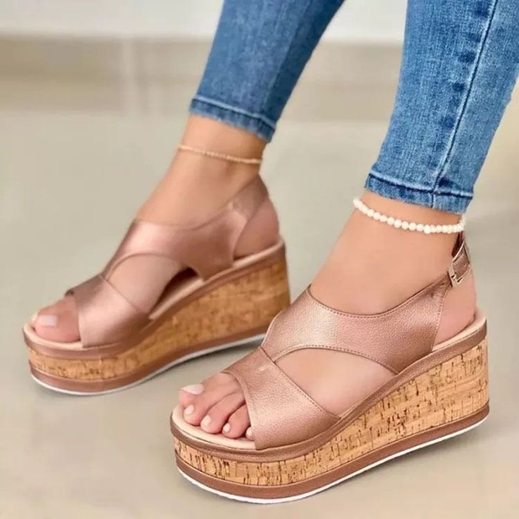 Eleganckie Ortopedyczne Sandały z Unikalnym Wzorem