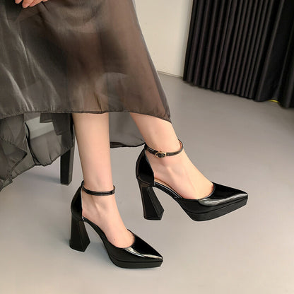 Eleganckie Ortopedyczne Buty z Unikalnym Wzorem