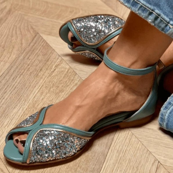 Klasyczne Ortopedyczne Sandały w Ponadczasowym Stylu