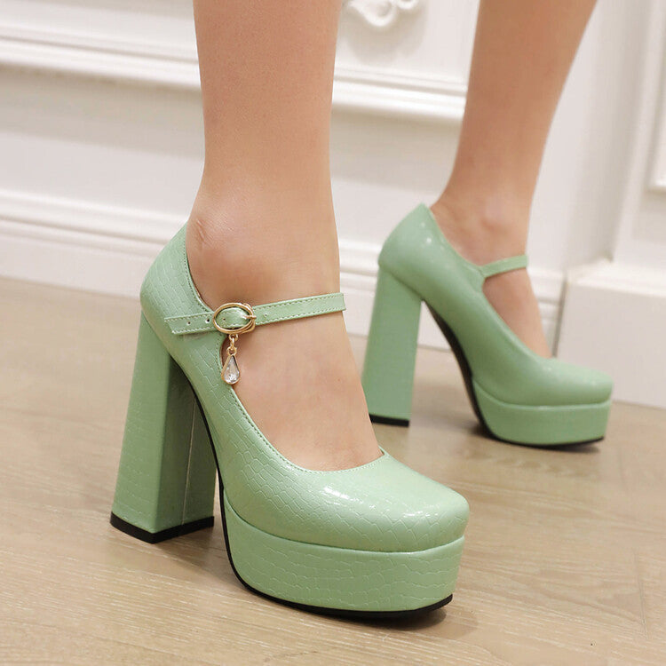 Eleganckie Ortopedyczne Buty z Unikalnym Wzorem