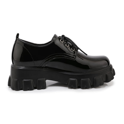 Pięknie Wykonane Ortopedyczne Buty