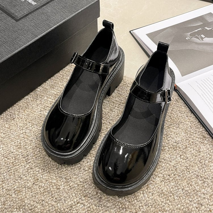 Pełne Wdzięku Ortopedyczne Buty w Nowoczesnym Stylu