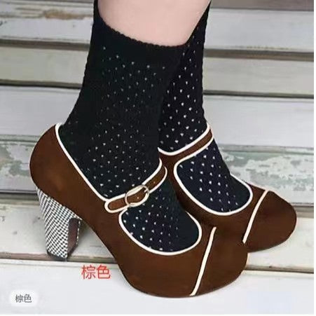 Klasyczne Ortopedyczne Buty w Ponadczasowym Stylu