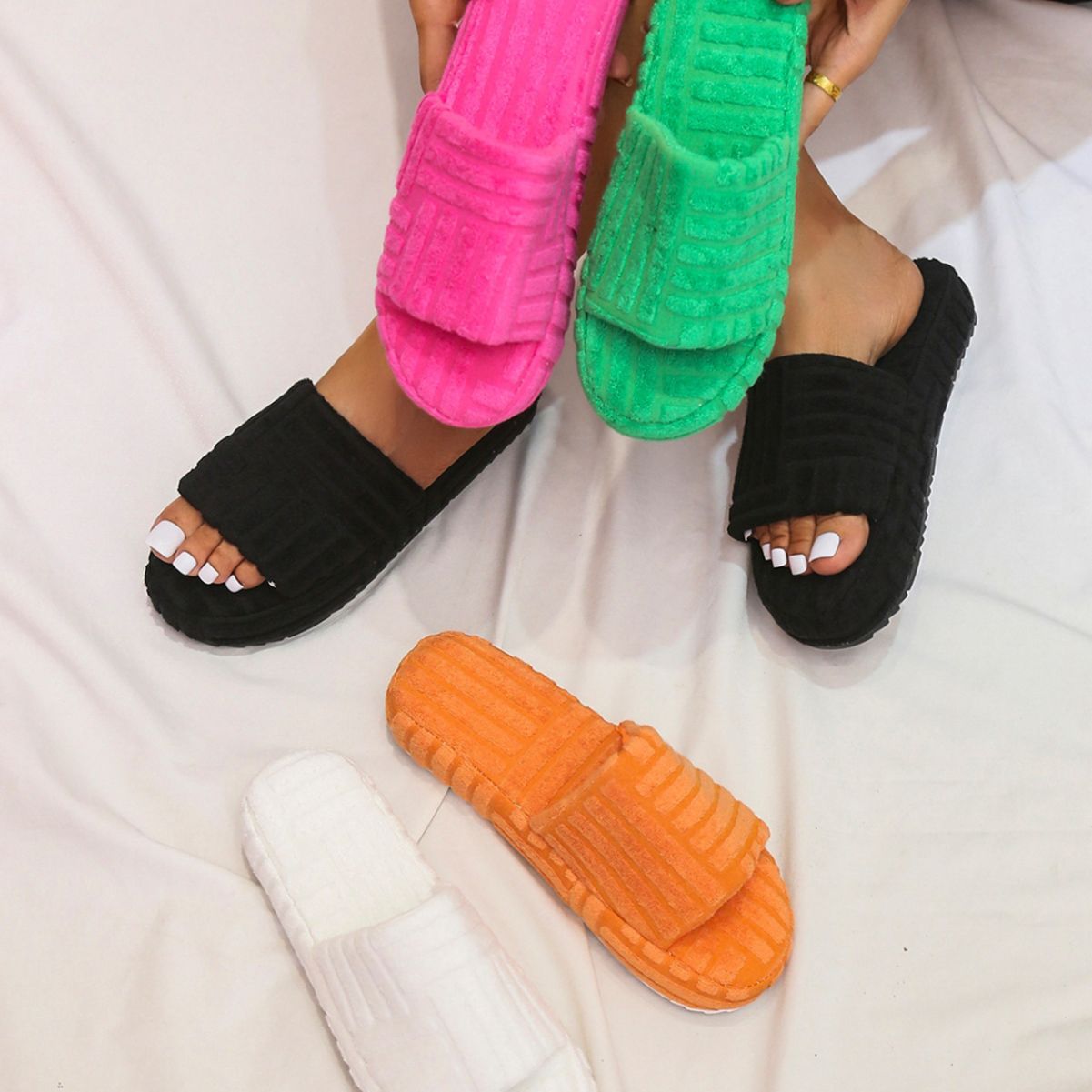 Eleganckie Ortopedyczne Buty z Unikalnym Wzorem
