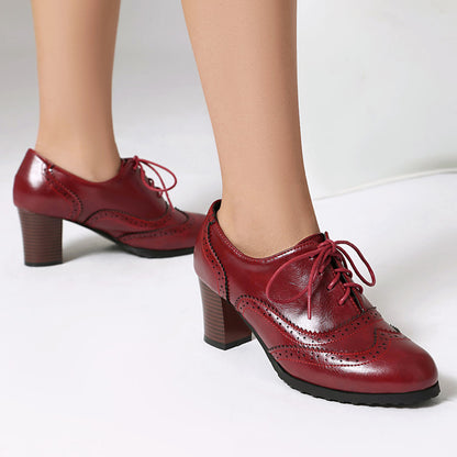 Klasyczne Ortopedyczne Buty w Ponadczasowym Stylu