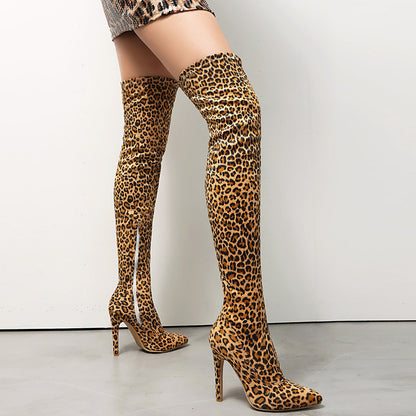 Eleganckie Ortopedyczne Buty z Unikalnym Wzorem