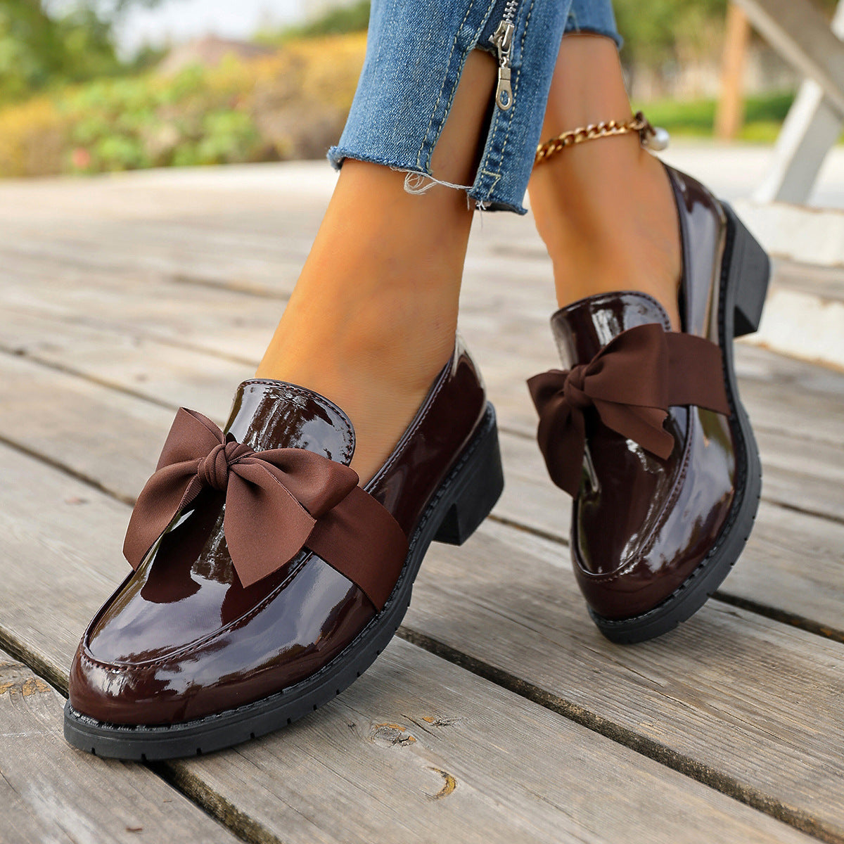 Pełne Wdzięku Ortopedyczne Buty w Nowoczesnym Stylu