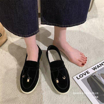 Eleganckie Ortopedyczne Buty z Unikalnym Wzorem
