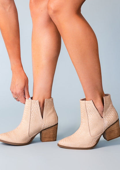 Pięknie Wykonane Ortopedyczne Buty