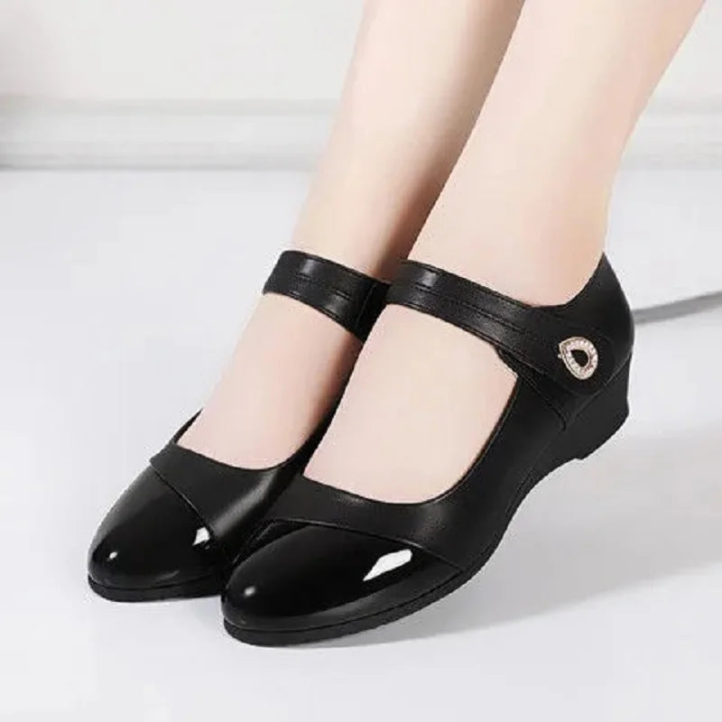 Smukłe i wspierające ortopedyczne Buty