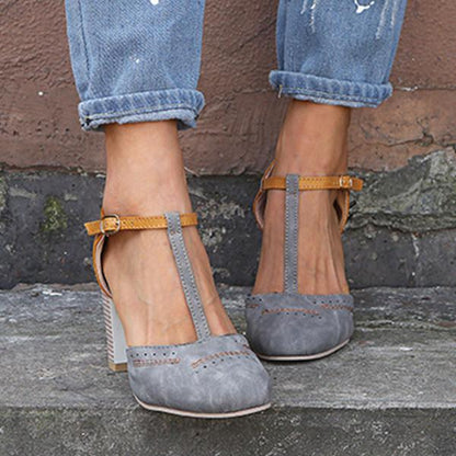 AS | T-strap Round Toe Chunk boty Sandály
