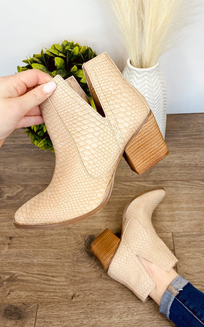 Pięknie Wykonane Ortopedyczne Buty